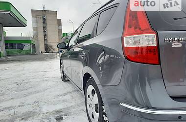 Универсал Hyundai i30 2010 в Виннице