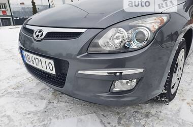 Универсал Hyundai i30 2010 в Виннице