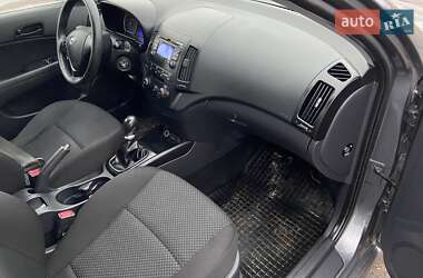 Універсал Hyundai i30 2010 в 