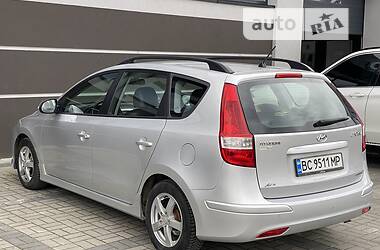 Универсал Hyundai i30 2012 в 
