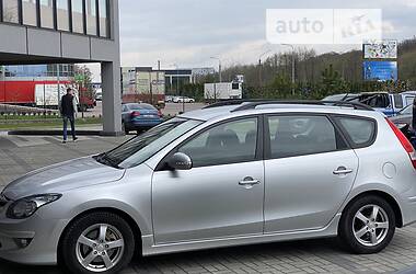 Универсал Hyundai i30 2012 в 