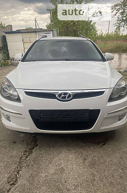 Универсал Hyundai i30 2010 в Бердичеве