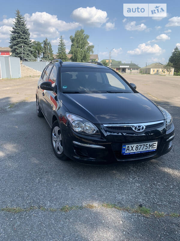 Універсал Hyundai i30 2009 в Валках фото 6 Універсал Hyundai i30 2009 в Валках