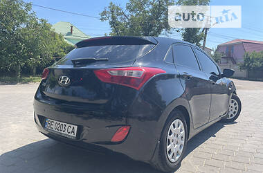 Хэтчбек Hyundai i30 2012 в Николаеве