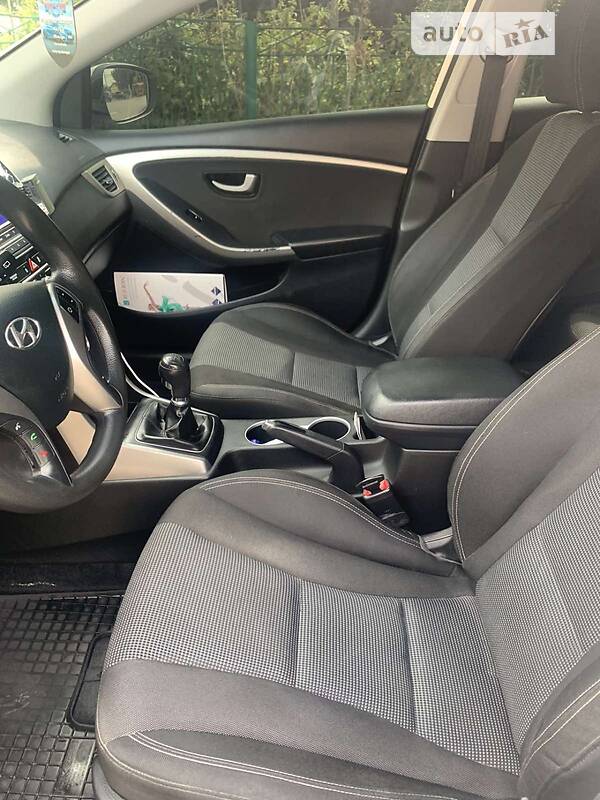 Универсал Hyundai i30 2014 в Крыжополе фото 11 Универсал Hyundai i30 2014 в Крыжополе