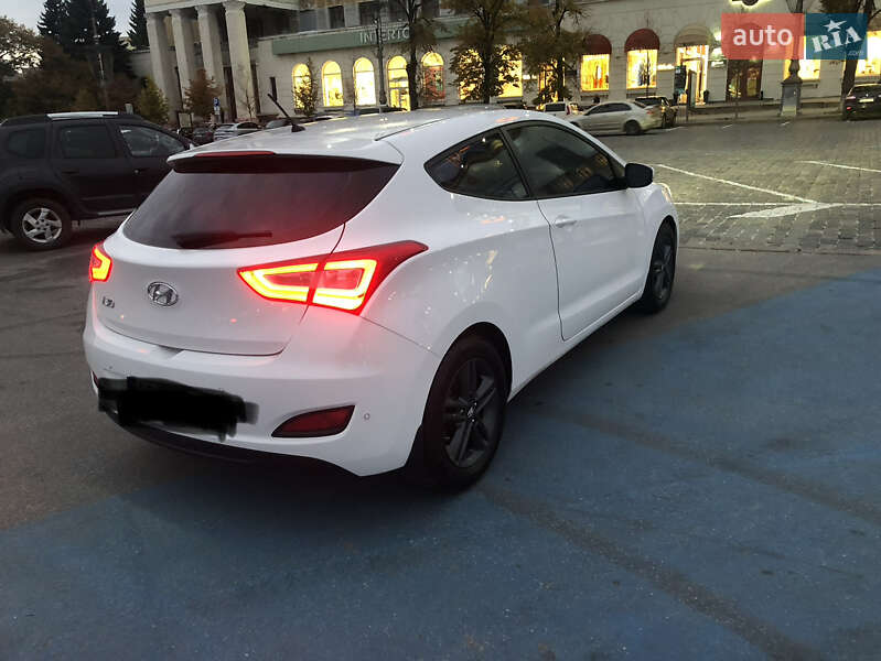 Купе Hyundai i30 2013 в Харькове