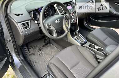 Хетчбек Hyundai i30 2013 в 