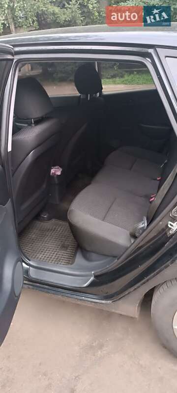 Хэтчбек Hyundai i30 2009 в Смеле