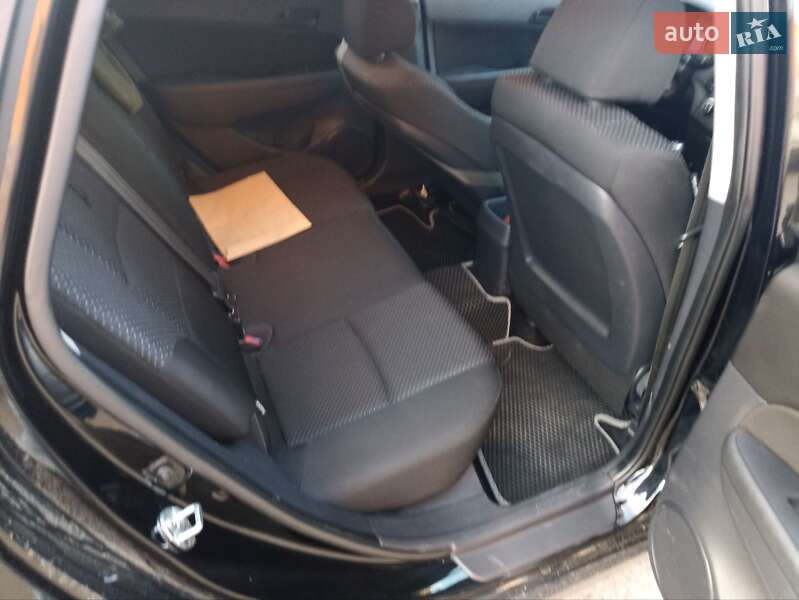 Універсал Hyundai i30 2012 в Чернігові