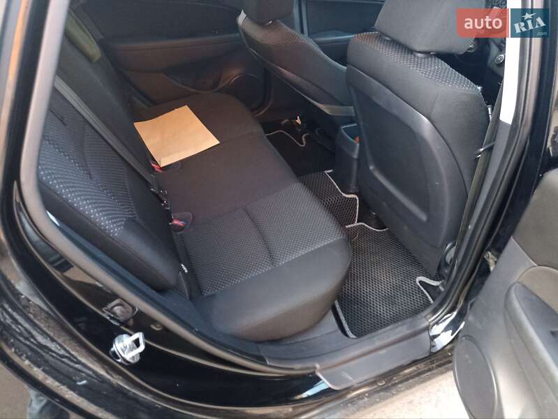 Універсал Hyundai i30 2012 в Чернігові