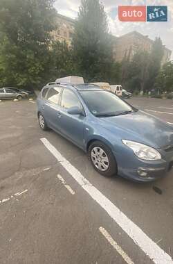 Универсал Hyundai i30 2008 в Кривом Роге