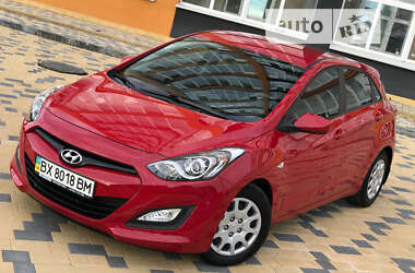 Хэтчбек Hyundai i30 2013 в 