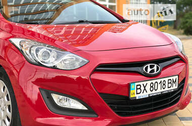 Хэтчбек Hyundai i30 2013 в 