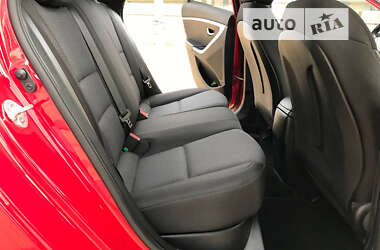 Хэтчбек Hyundai i30 2013 в 