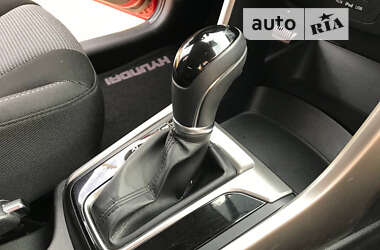 Хэтчбек Hyundai i30 2013 в 