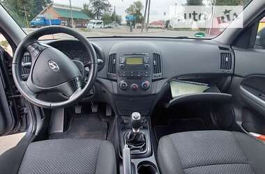 Универсал Hyundai i30 2010 в Немирове