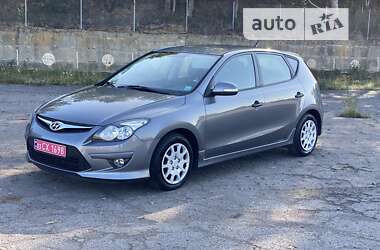 Хетчбек Hyundai i30 2011 в Луцьку