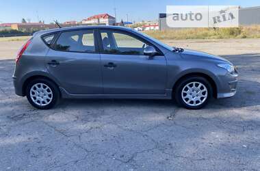 Хетчбек Hyundai i30 2011 в Луцьку