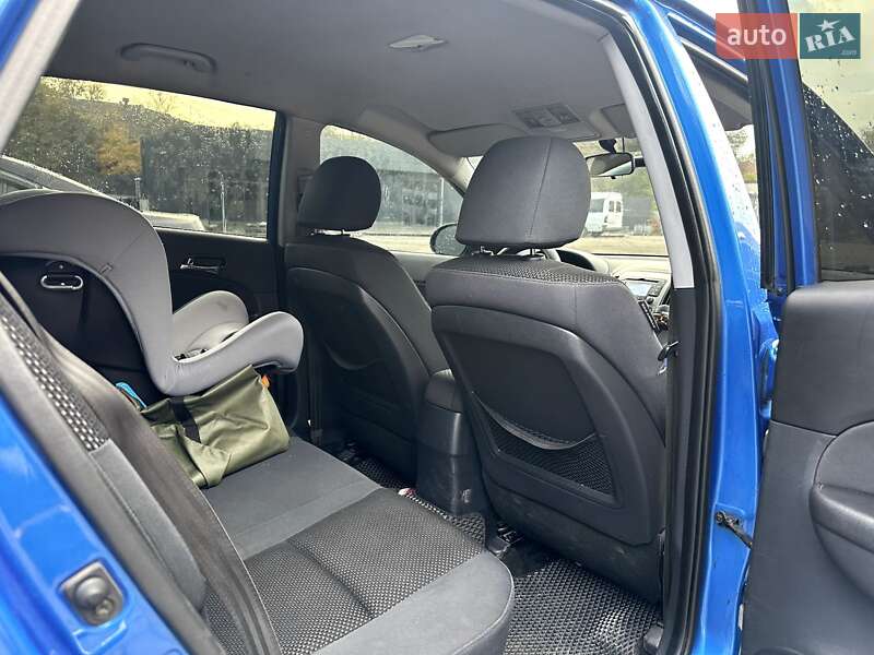 Універсал Hyundai i30 2010 в Запоріжжі