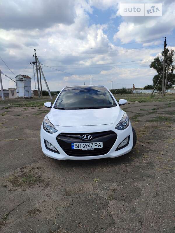 Хэтчбек Hyundai i30 2012 в Одессе фото 13 Хэтчбек Hyundai i30 2012 в Одессе