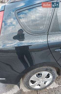Универсал Hyundai i30 2009 в 
