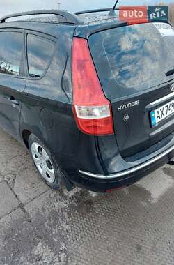 Универсал Hyundai i30 2009 в Чугуеве