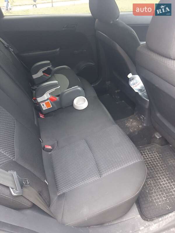 Универсал Hyundai i30 2011 в Львове фото 4 Универсал Hyundai i30 2011 в Львове