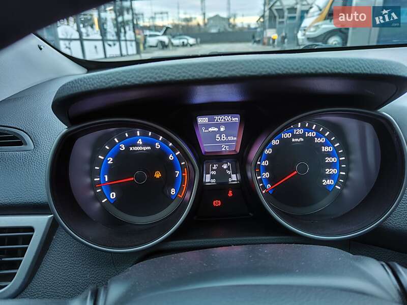 Хэтчбек Hyundai i30 2013 в Виннице