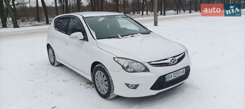 Hyundai i30 2011