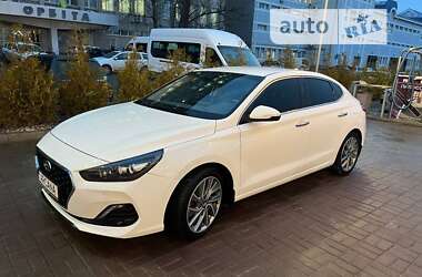 Фастбек Hyundai i30 2018 в Дніпрі