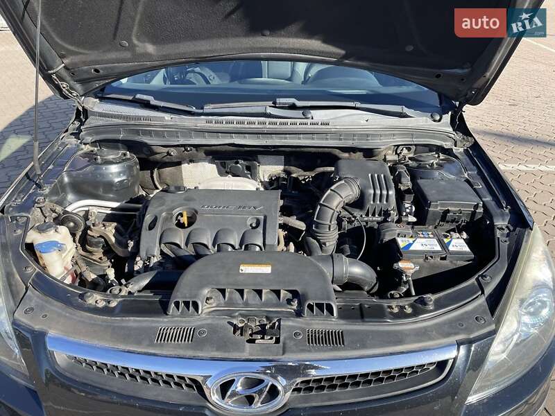 Универсал Hyundai i30 2009 в Кривом Роге