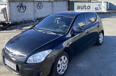 Хэтчбек Hyundai i30 2007 в Киеве