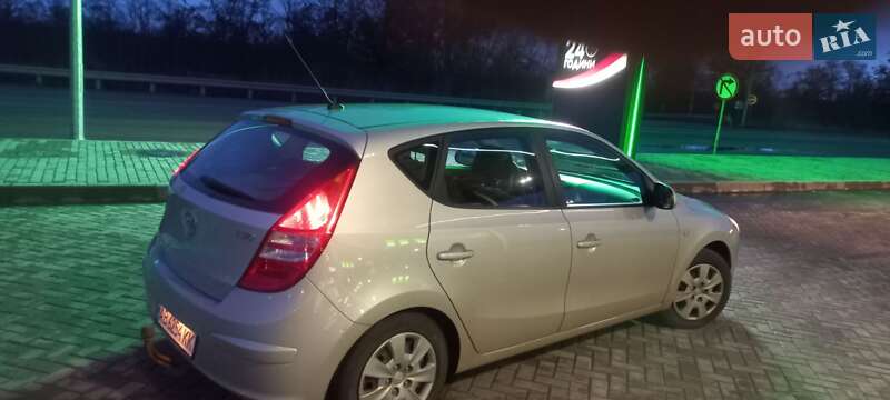 Хэтчбек Hyundai i30 2007 в Виннице