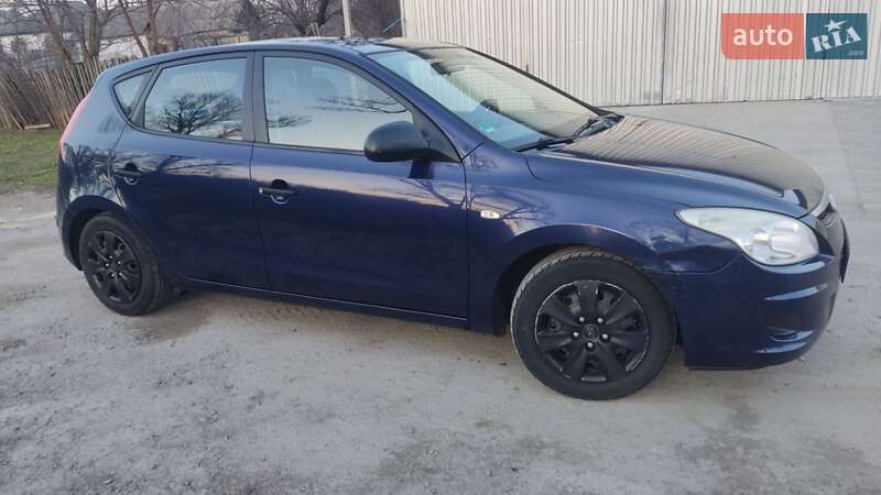 Хэтчбек Hyundai i30 2007 в Кременчуге