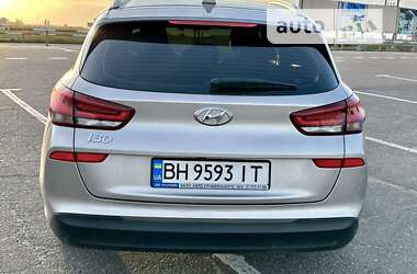 Универсал Hyundai i30 2019 в Одессе