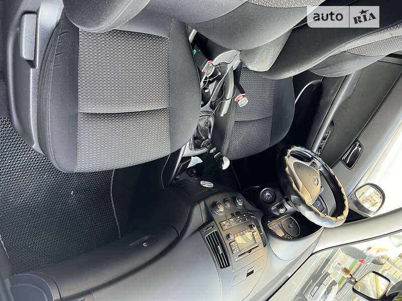 Хетчбек Hyundai i30 2008 в Дніпрі