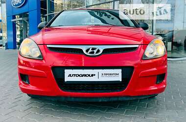 Хэтчбек Hyundai i30 2010 в Одессе