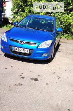 Універсал Hyundai i30 2008 в Рівному