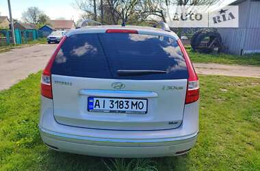 Универсал Hyundai i30 2009 в Переяславе