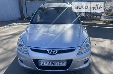 Універсал Hyundai i30 2008 в Ромнах