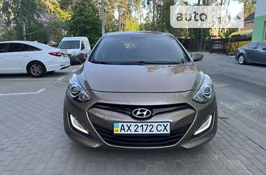 Хэтчбек Hyundai i30 2012 в Киеве