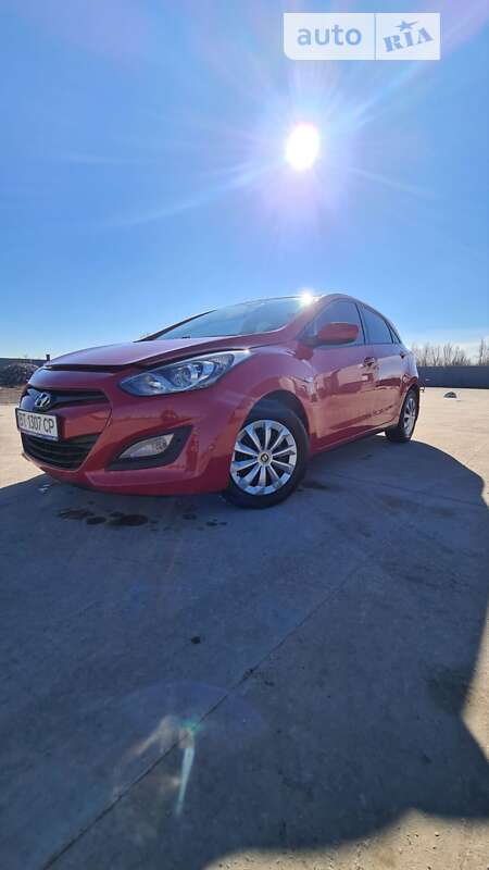 Хетчбек Hyundai i30 2013 в Тернополі