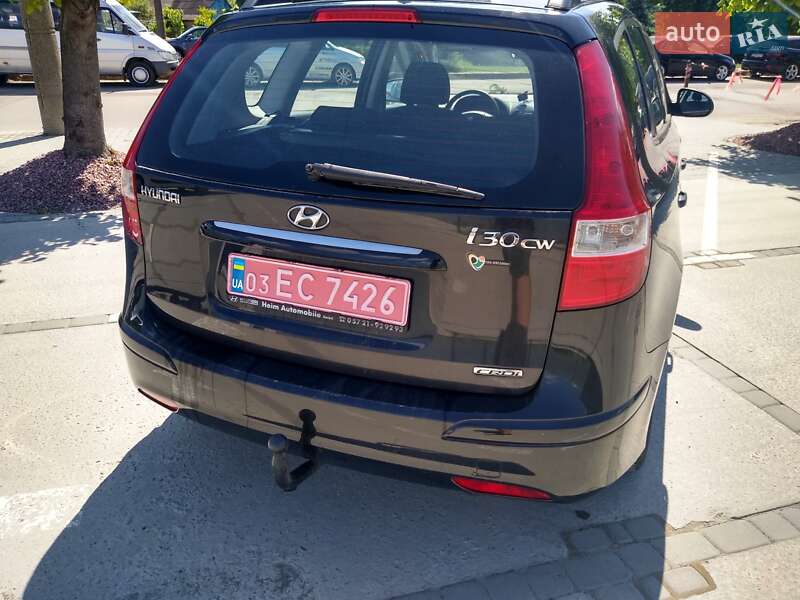 Универсал Hyundai i30 2010 в Луцке фото 6 Универсал Hyundai i30 2010 в Луцке