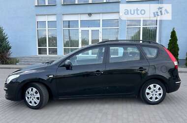 Универсал Hyundai i30 2008 в Житомире