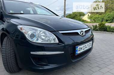 Универсал Hyundai i30 2008 в Житомире