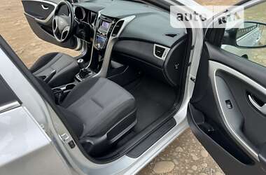 Универсал Hyundai i30 2013 в Калуше