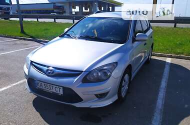 Універсал Hyundai i30 2010 в Києві