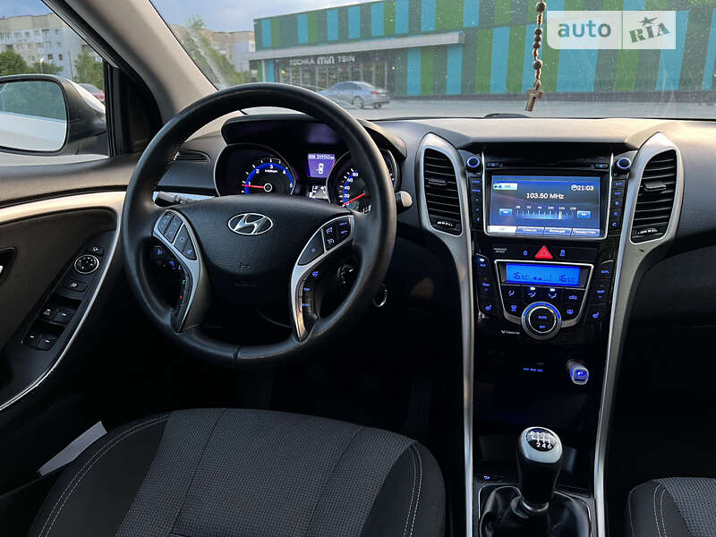 Універсал Hyundai i30 2017 в Трускавці фото 10 Універсал Hyundai i30 2017 в Трускавці