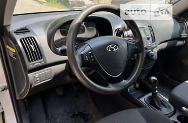 Хэтчбек Hyundai i30 2008 в Тернополе