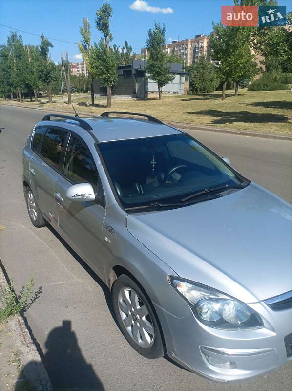 Универсал Hyundai i30 2009 в Кривом Роге